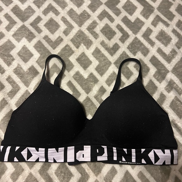 VS PINK Cool & Comfy comfortable, unlined bra - Picture 7 of 7